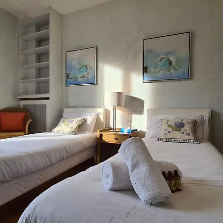 Beautiful 2-Bedroom Apt In A High-End Residence Near The Palais Lejlighed *