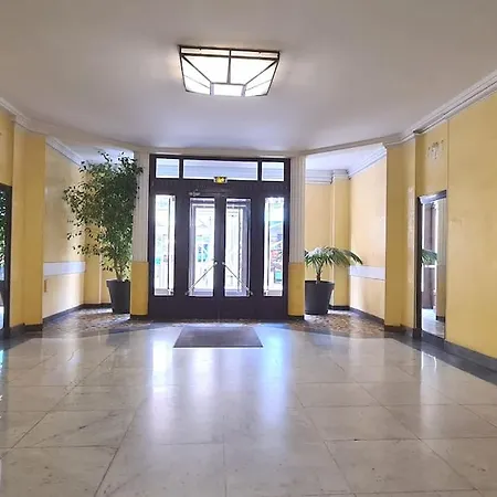 Beautiful 2-Bedroom Apt In A High-End Residence Near The Palais Lejlighed Cannes