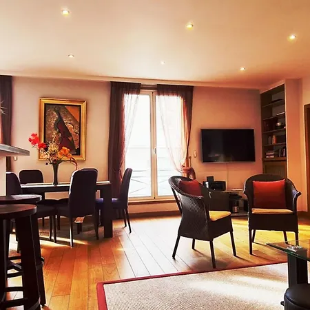 Beautiful 2-bedroom In A High-end Near The Palais Apartment Cannes