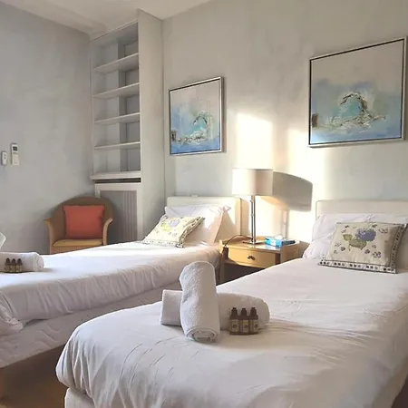 Beautiful 2-bedroom In A High-end Near The Palais