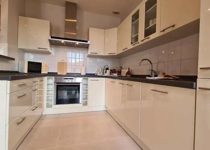 아파트 Beautiful 2-Bedroom Apt In A High-End Residence Near The Palais *