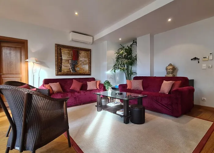 Beautiful 2-Bedroom Apt In A High-End Residence Near The Palais 아파트 *