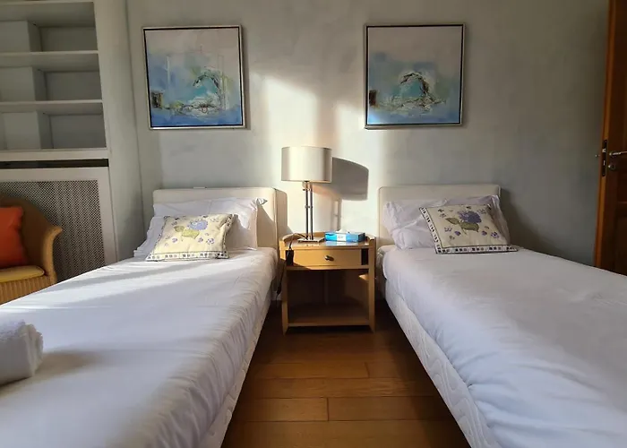 Beautiful 2-Bedroom Apt In A High-End Residence Near The Palais 아파트 *