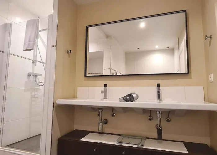 아파트 Beautiful 2-Bedroom Apt In A High-End Residence Near The Palais