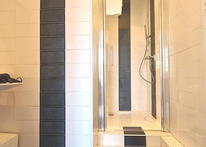 아파트 Beautiful 2-Bedroom Apt In A High-End Residence Near The Palais