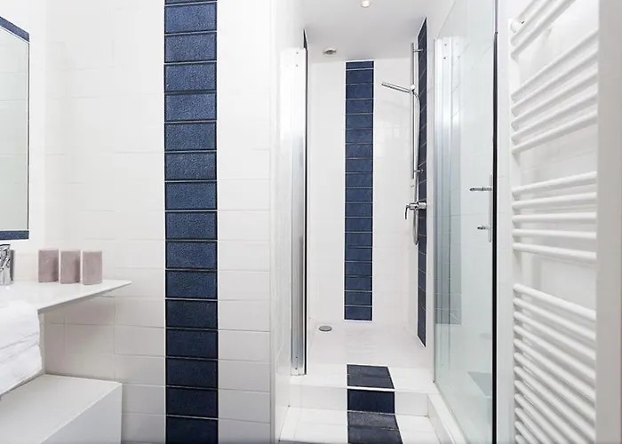 아파트 Beautiful 2-Bedroom Apt In A High-End Residence Near The Palais *