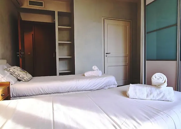 아파트 Beautiful 2-Bedroom Apt In A High-End Residence Near The Palais 칸느